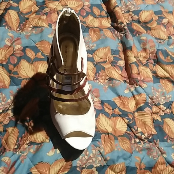 Shoes - Picture 2 of 2